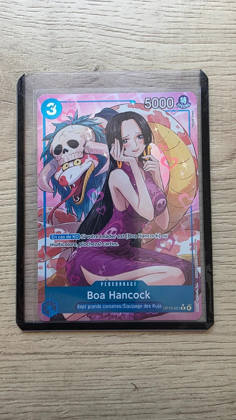Carte BOA HANCOCK OP13-051 du set OP13 (langue FR) — One Piece TCG édité par Bandai